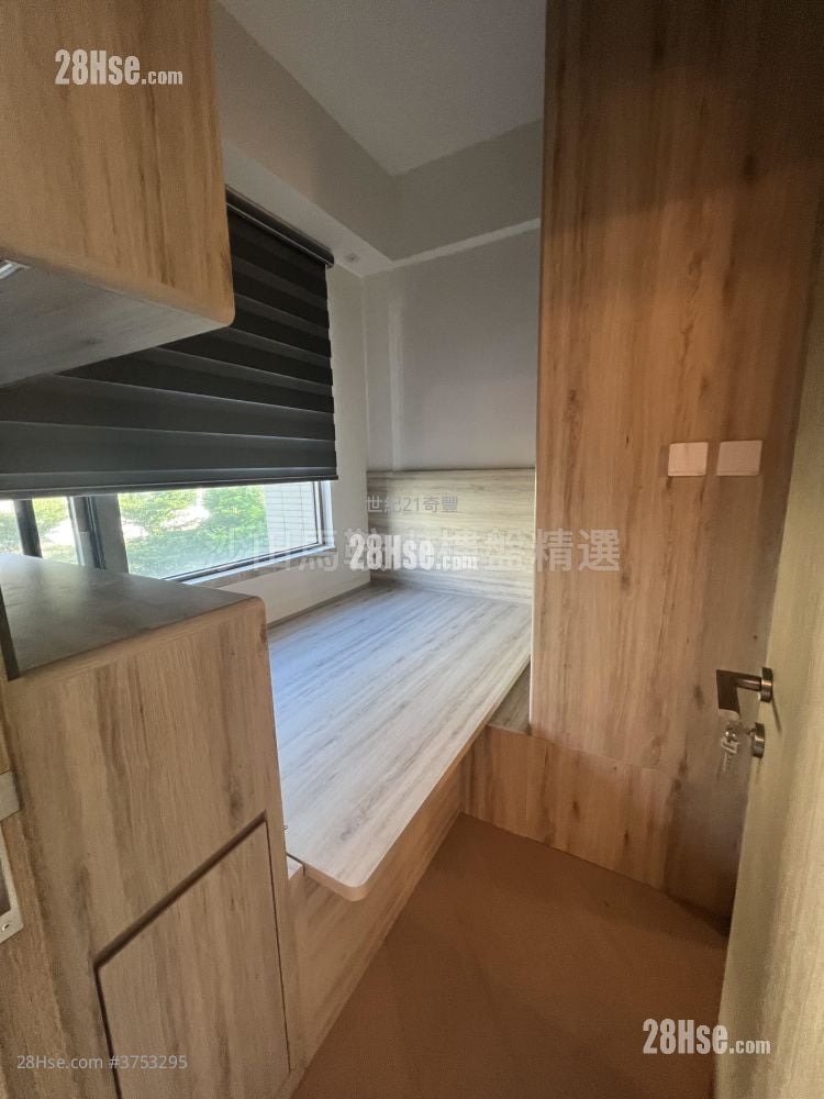 Altissimo Sell 1 Bedroom , 1 Bathroom 271 ft²