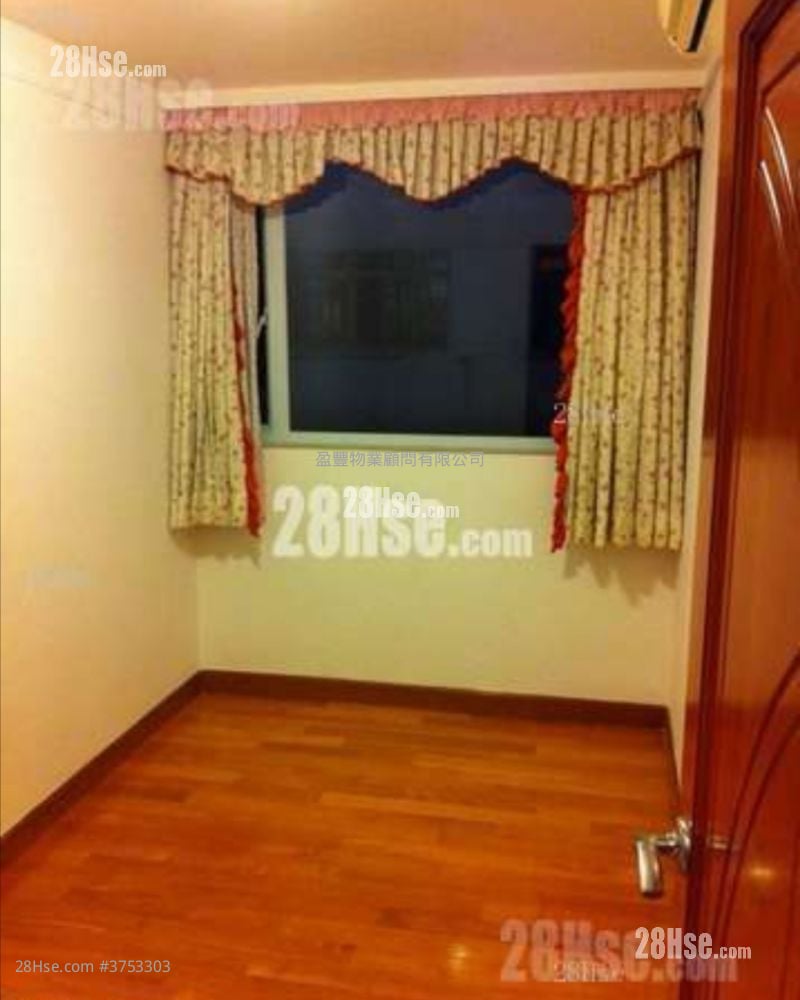 海都大廈 售盤 4 房 , 2 浴室 748 平方呎