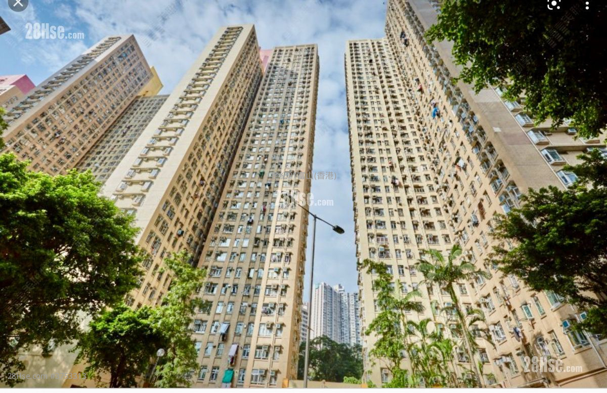 龙蟠苑 售盘 2 房 , 1 浴室 383 平方尺