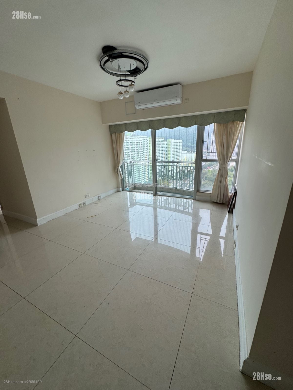 Festival City Sell 4 Bedrooms , 2 Bathrooms 1,043 ft²