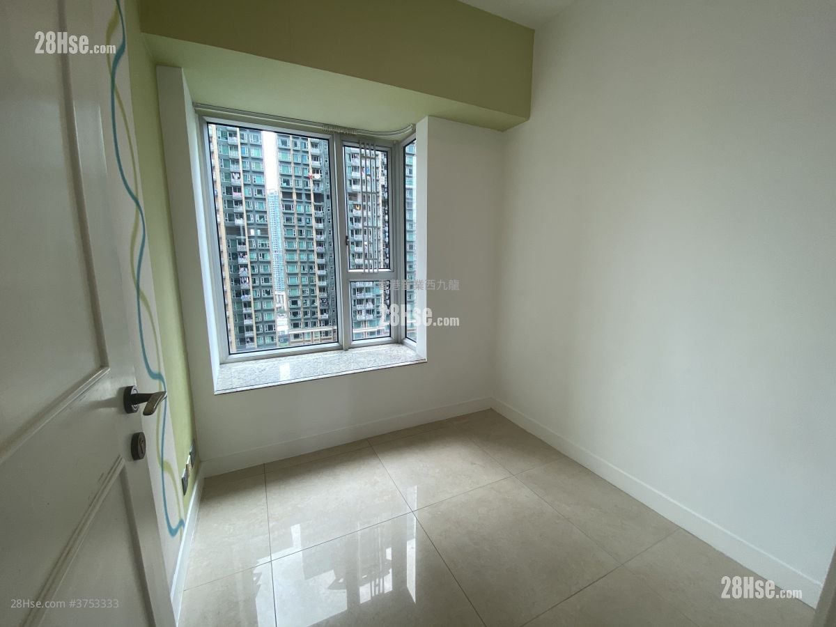 泓景台 售盘 3 房 663 平方尺