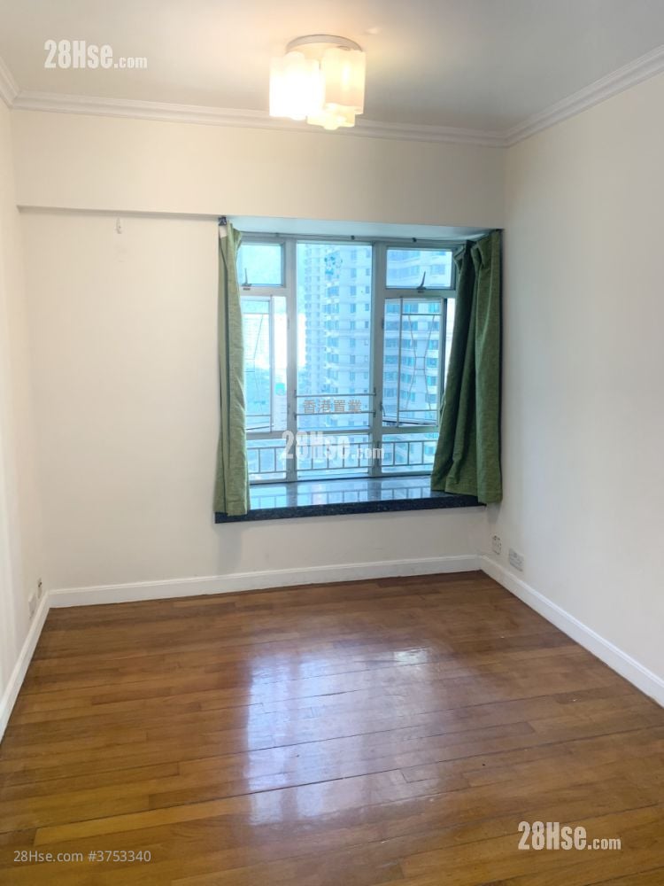 新都城 售盘 3 房 , 2 浴室 526 平方尺