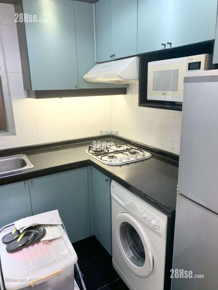 新都城 售盘 3 房 , 2 浴室 526 平方尺