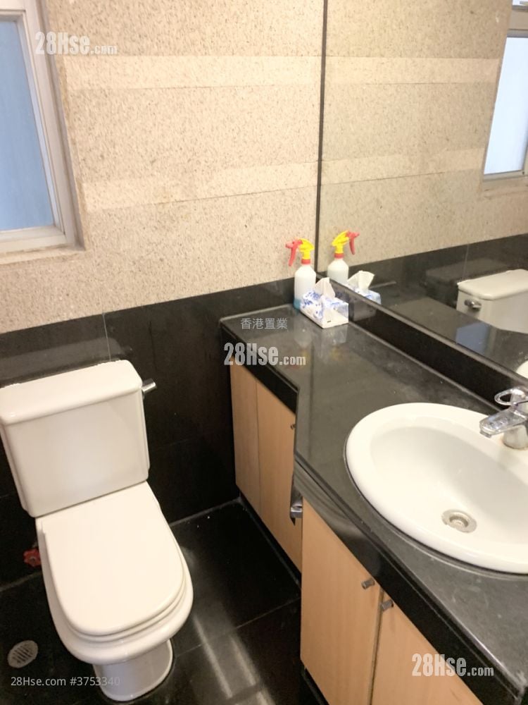 新都城 售盘 3 房 , 2 浴室 526 平方尺