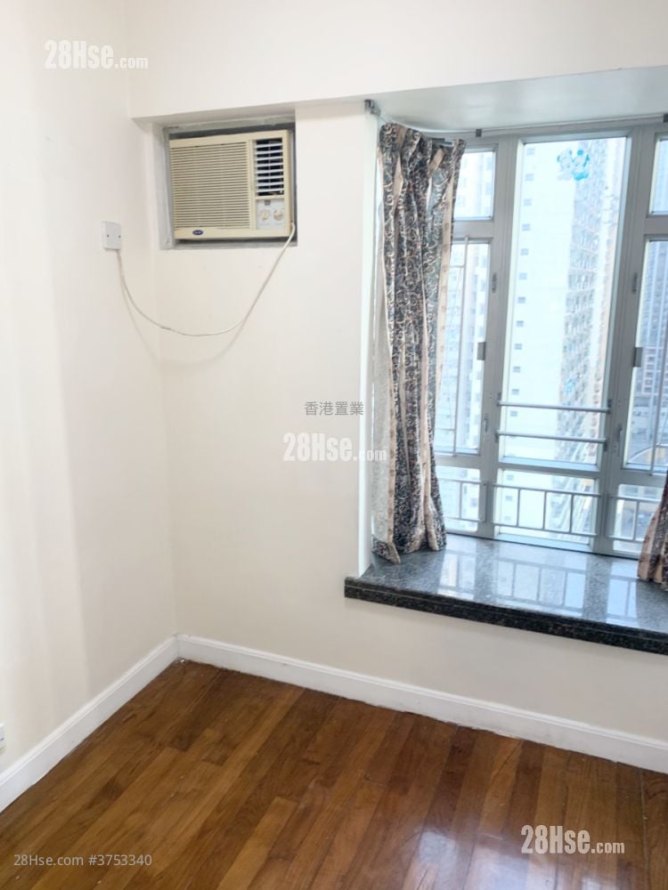 新都城 售盘 3 房 , 2 浴室 526 平方尺