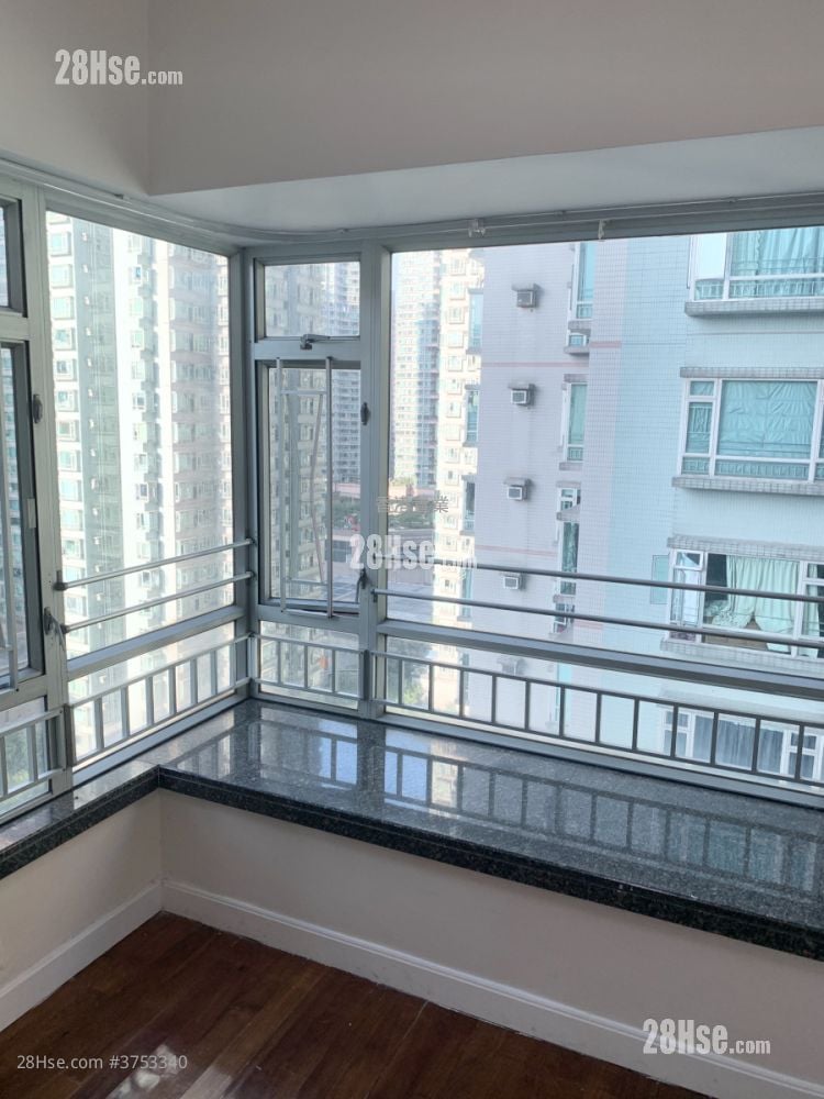 新都城 售盘 3 房 , 2 浴室 526 平方尺