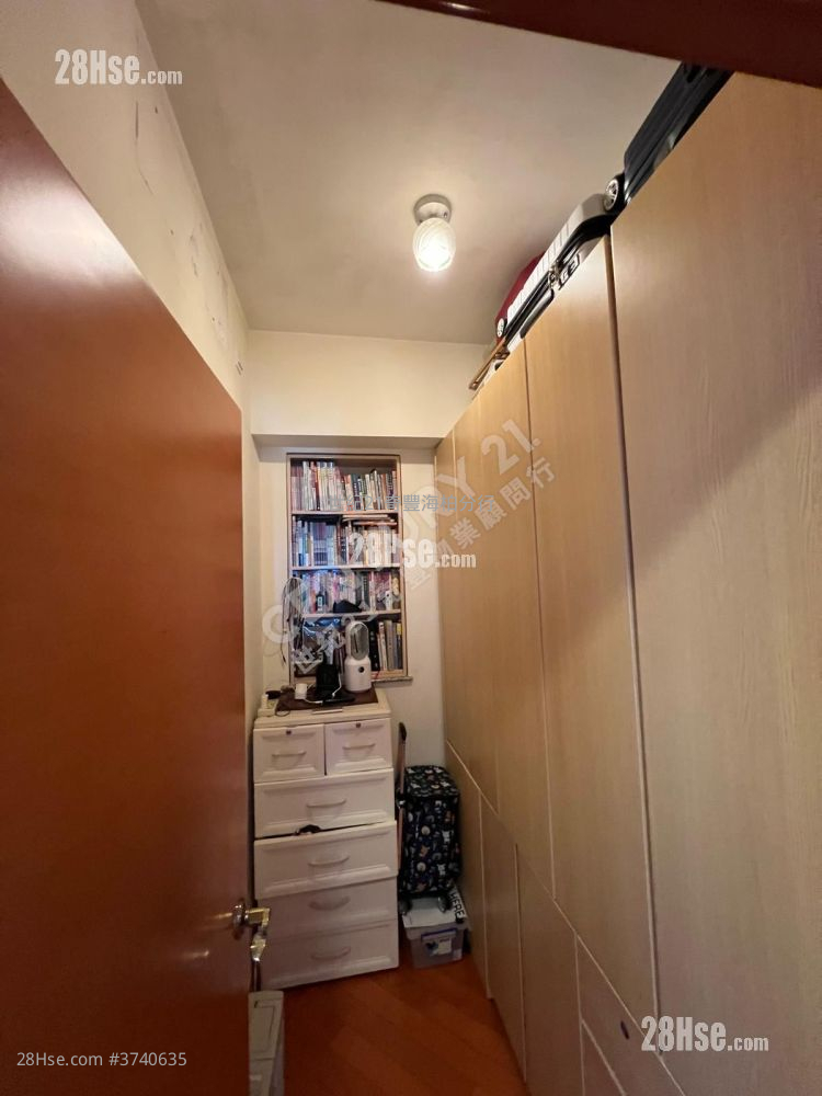 銀湖天峰 售盤 3 房 , 2 浴室 762 平方呎