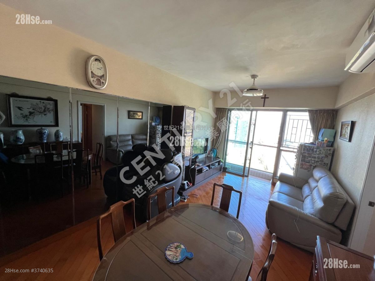 銀湖天峰 售盤 3 房 , 2 浴室 762 平方呎