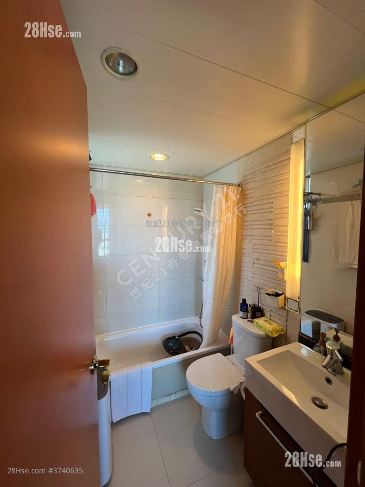 銀湖天峰 售盤 3 房 , 2 浴室 762 平方呎