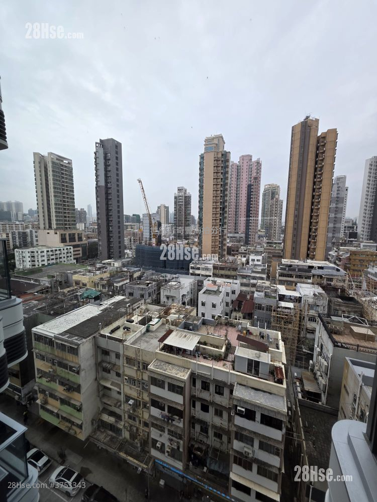 南首 租盤 1 房 258 平方呎