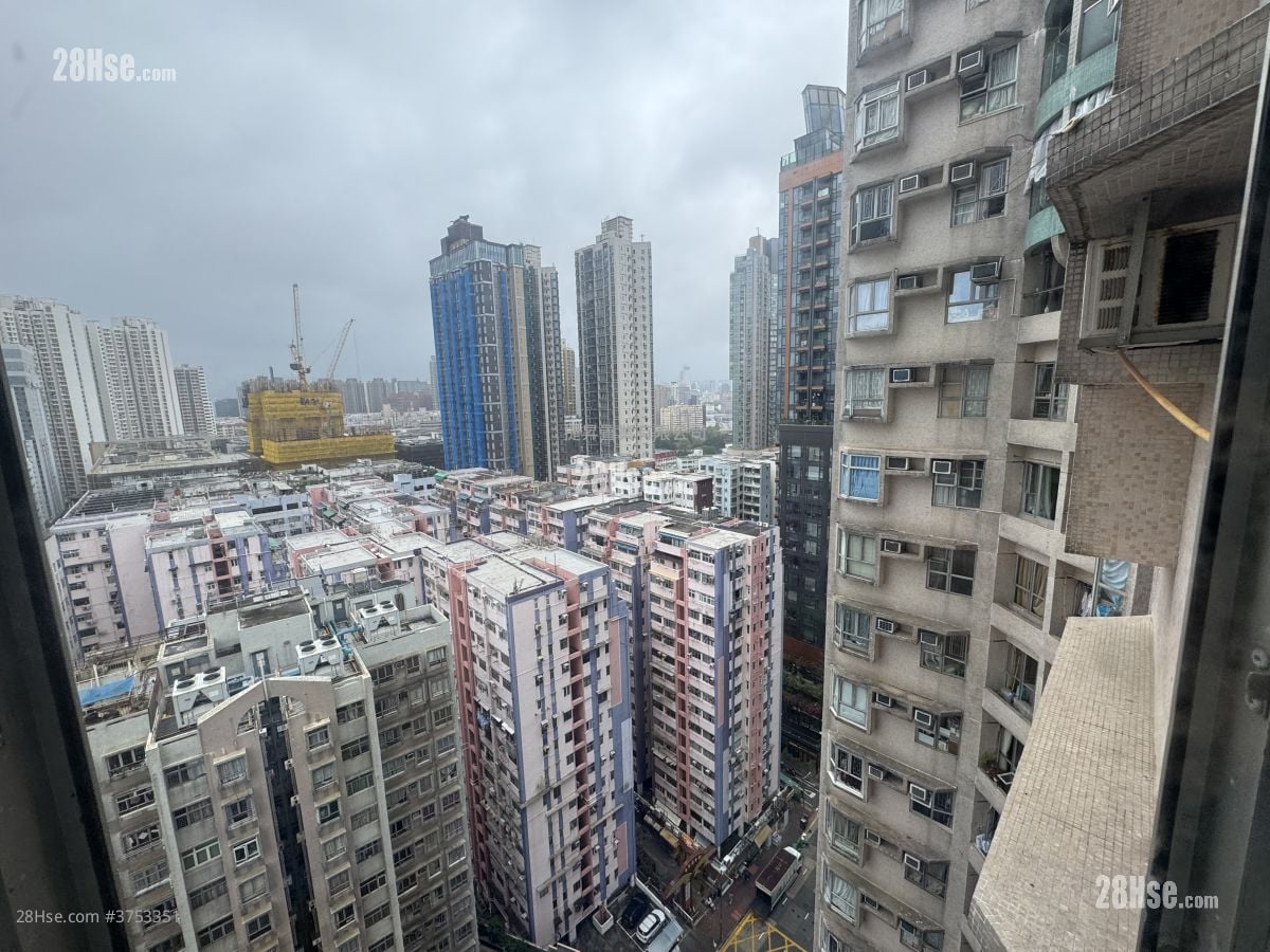 Bailey Garden Sell 3 Bedrooms , 2 Bathrooms 476 ft²