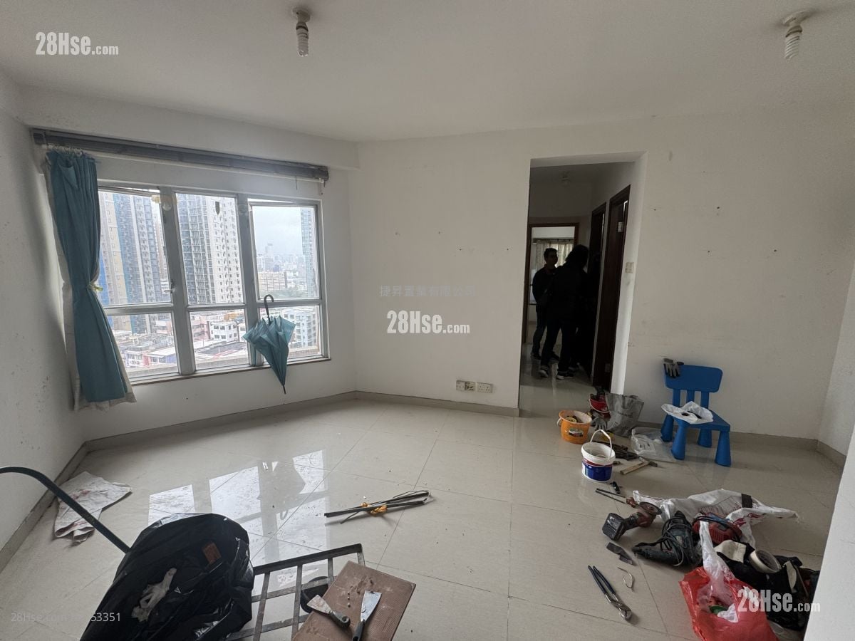 Bailey Garden Sell 3 Bedrooms , 2 Bathrooms 476 ft²