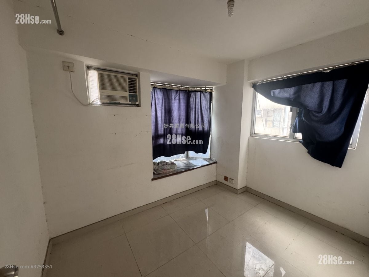 Bailey Garden Sell 3 Bedrooms , 2 Bathrooms 476 ft²