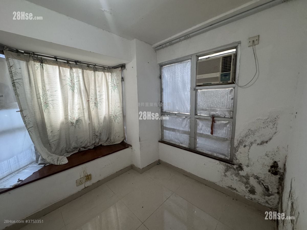 Bailey Garden Sell 3 Bedrooms , 2 Bathrooms 476 ft²