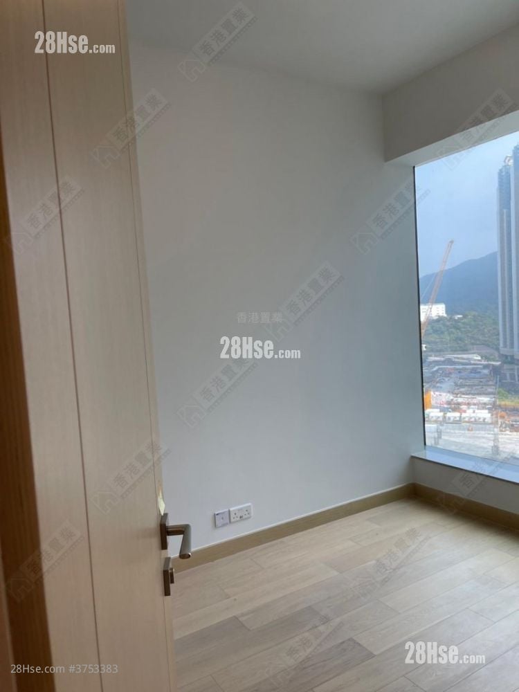 Marini Sell 1 Bedroom , 1 Bathroom 370 ft²