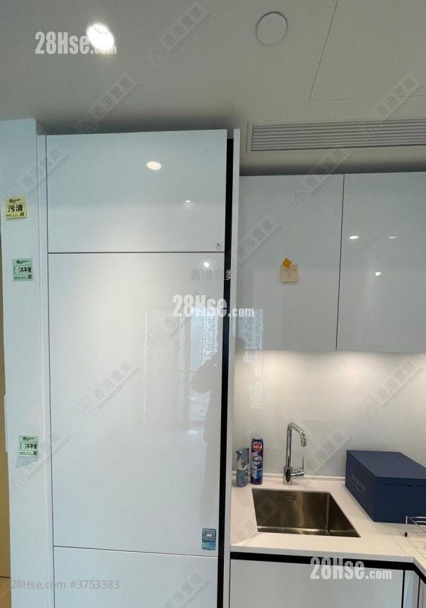 Marini Sell 1 Bedroom , 1 Bathroom 370 ft²