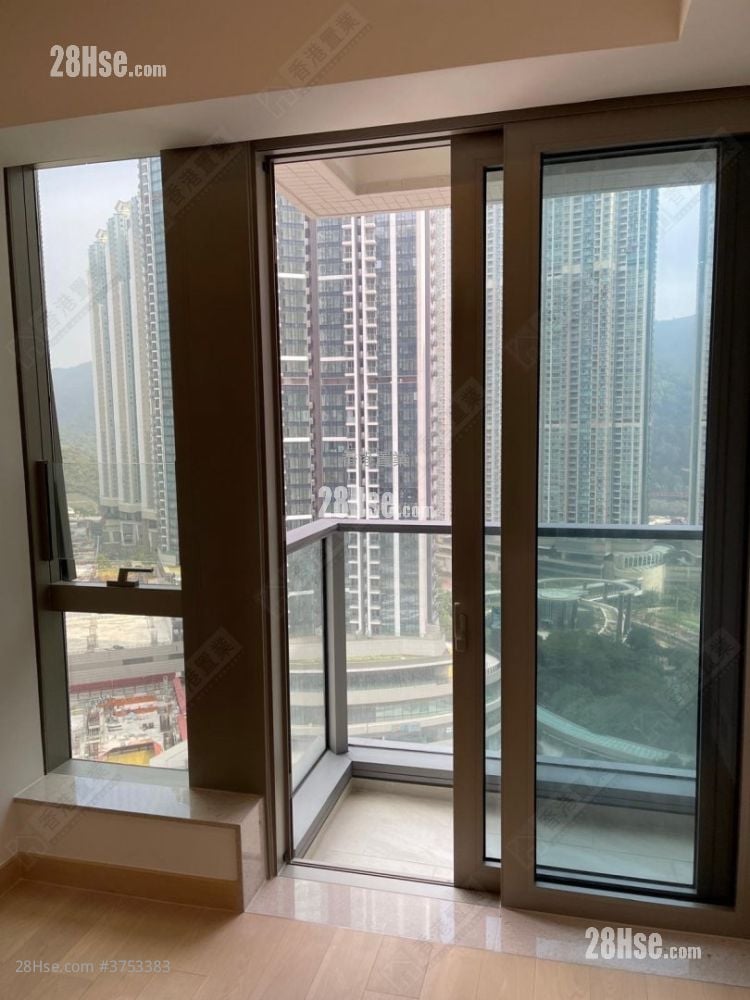 Marini Sell 1 Bedroom , 1 Bathroom 370 ft²