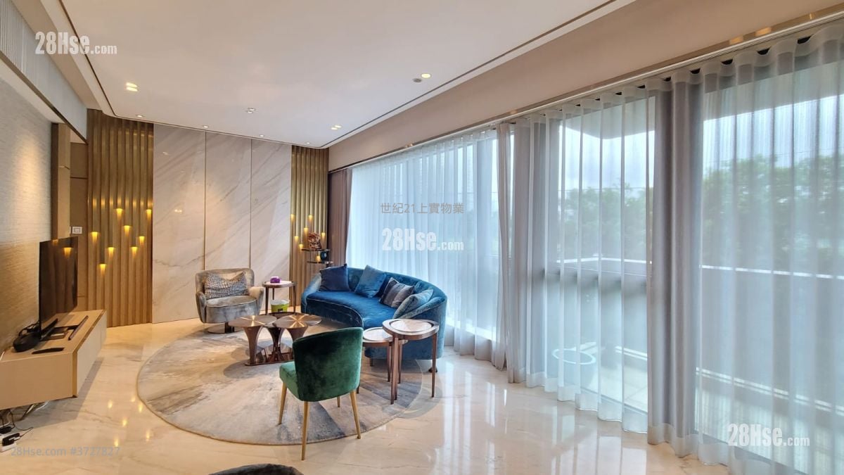 Ultima Sell 4 Bedrooms , 3 Bathrooms 1,581 ft²