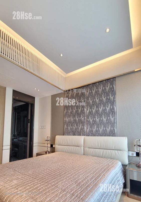 Ultima Sell 4 Bedrooms , 3 Bathrooms 1,581 ft²