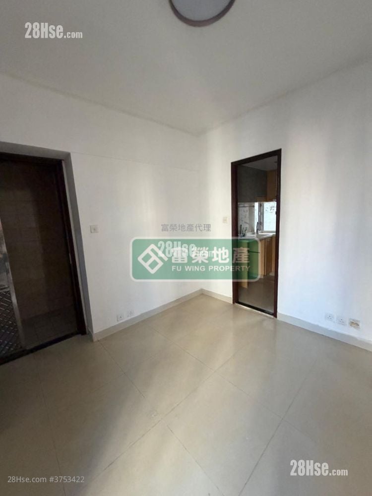 鸿威大厦 售盘 2 房 , 1 浴室 326 平方尺