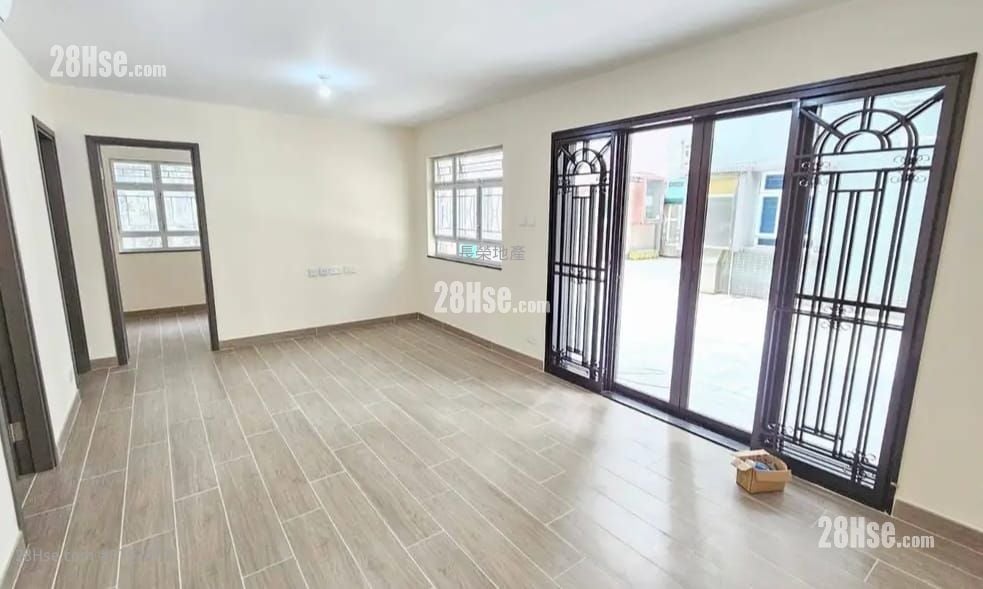 村屋 租盤 700 平方呎