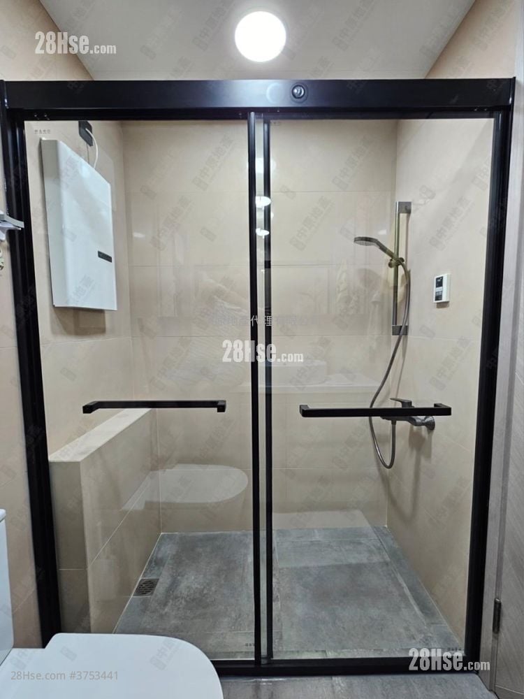 Mount Haven Sell 3 Bedrooms 755 ft²