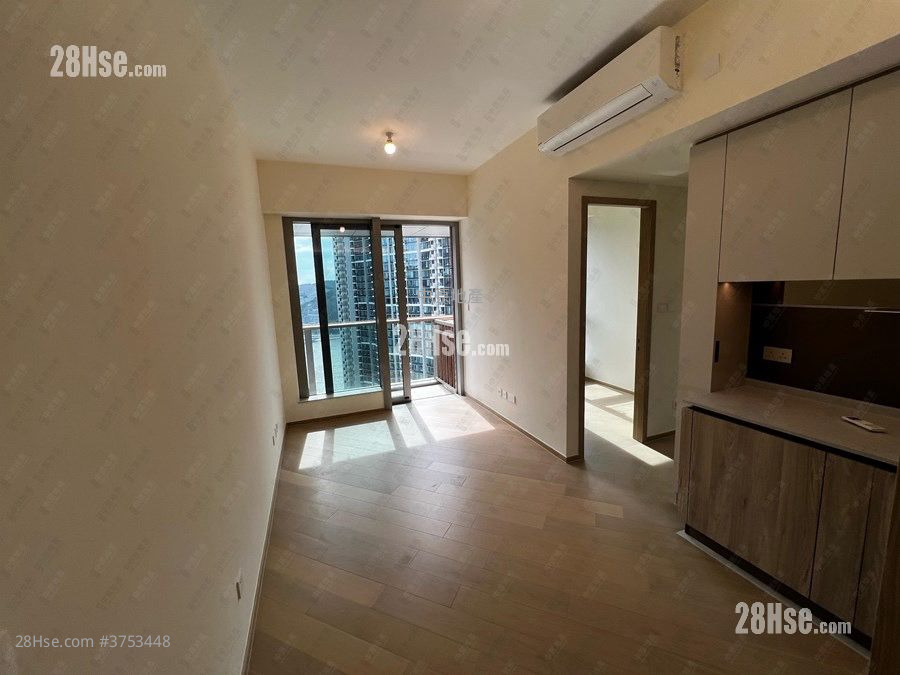 Villa Garda I Sell 2 Bedrooms 455 ft²