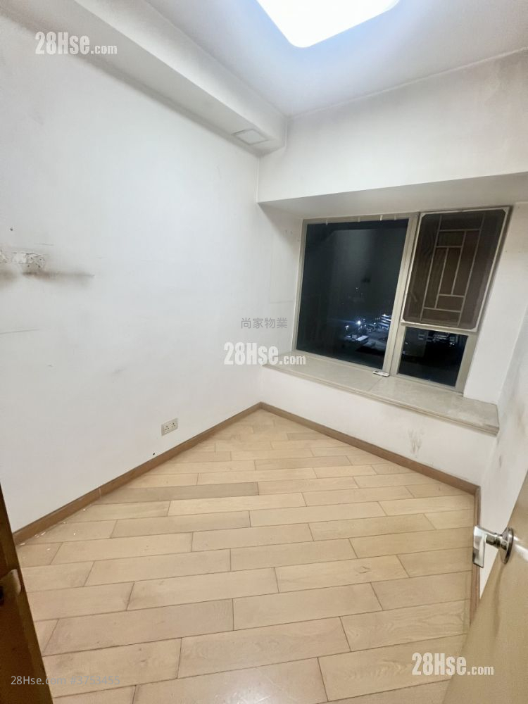 Park Nara Sell 3 Bedrooms , 1 Bathroom 563 ft²