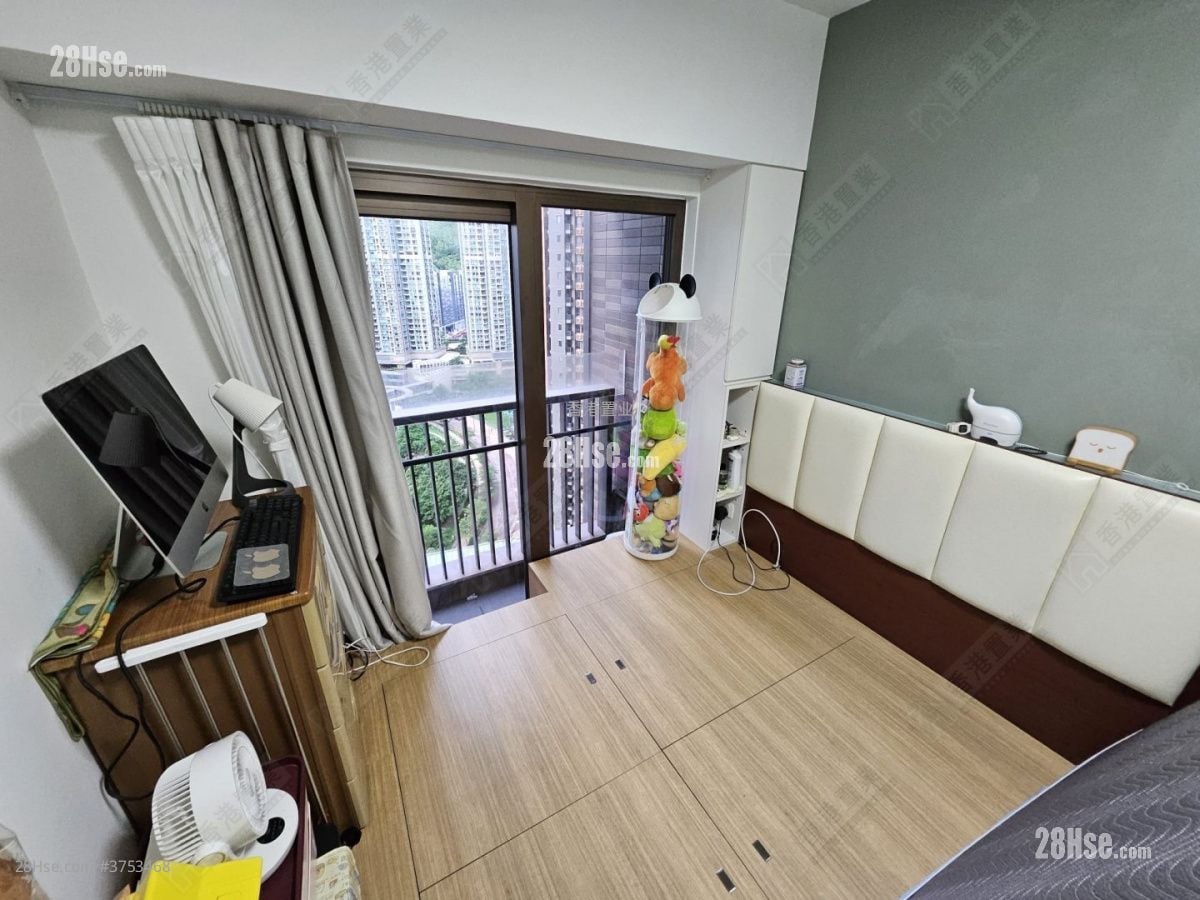 Lp6 Sell 2 Bedrooms , 1 Bathroom 505 ft²