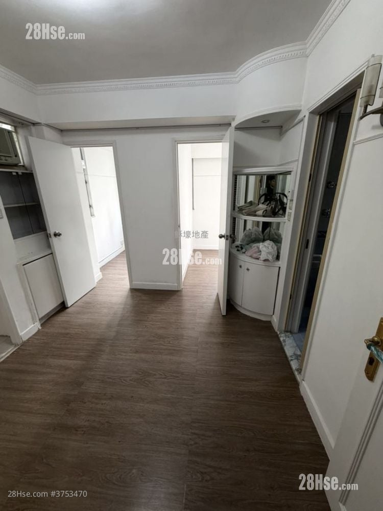 富多来新村 售盘 2 房 , 1 浴室 271 平方尺