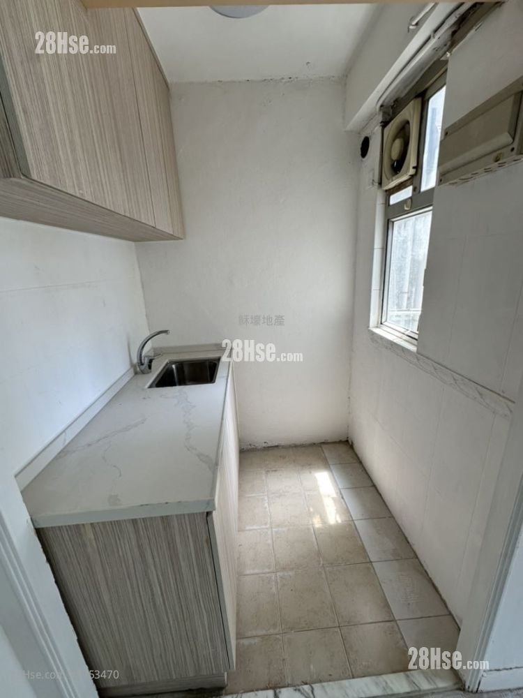 富多来新村 售盘 2 房 , 1 浴室 271 平方尺