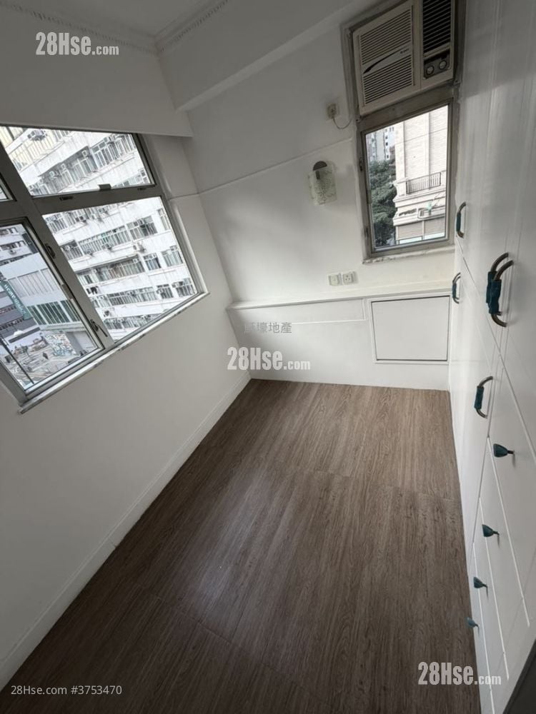 富多来新村 售盘 2 房 , 1 浴室 271 平方尺