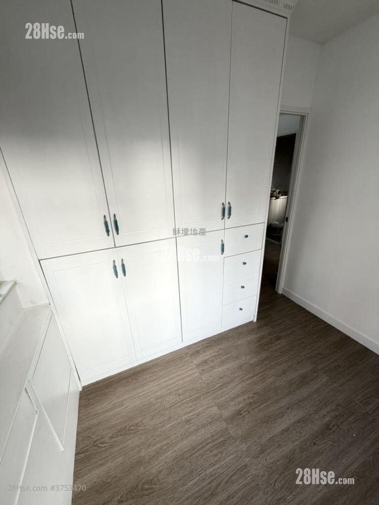 富多来新村 售盘 2 房 , 1 浴室 271 平方尺