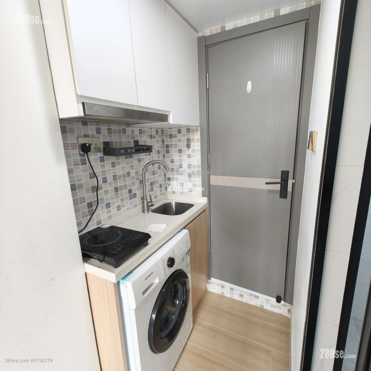 安昌大廈 租盤 開放式間隔 , 1 浴室 180 平方呎