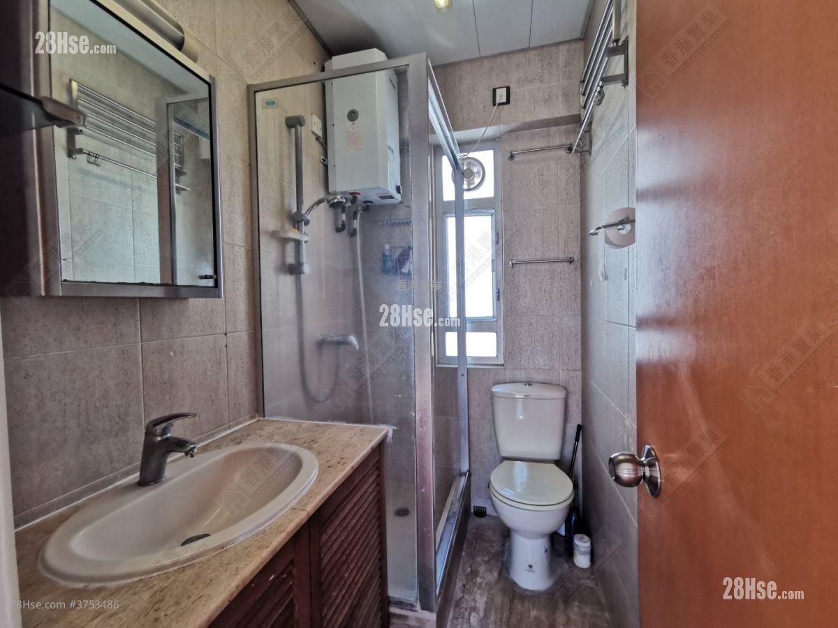 万林阁 售盘 2 房 378 平方尺