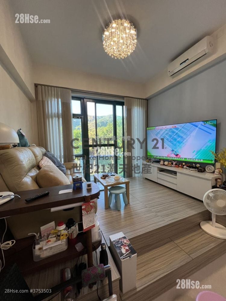 岚山 售盘 3 房 , 2 浴室 875 平方尺