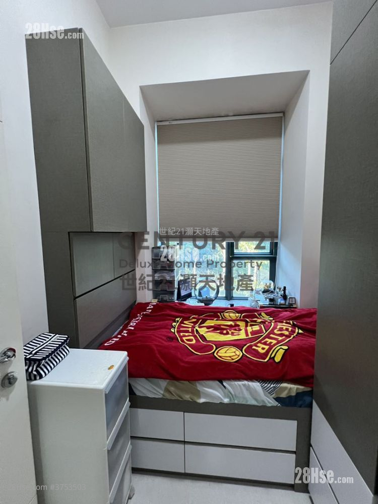 岚山 售盘 3 房 , 2 浴室 875 平方尺