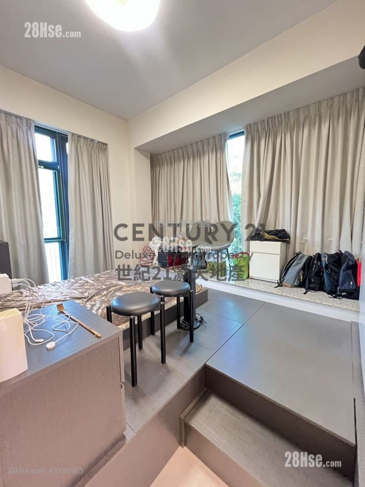 岚山 售盘 3 房 , 2 浴室 875 平方尺