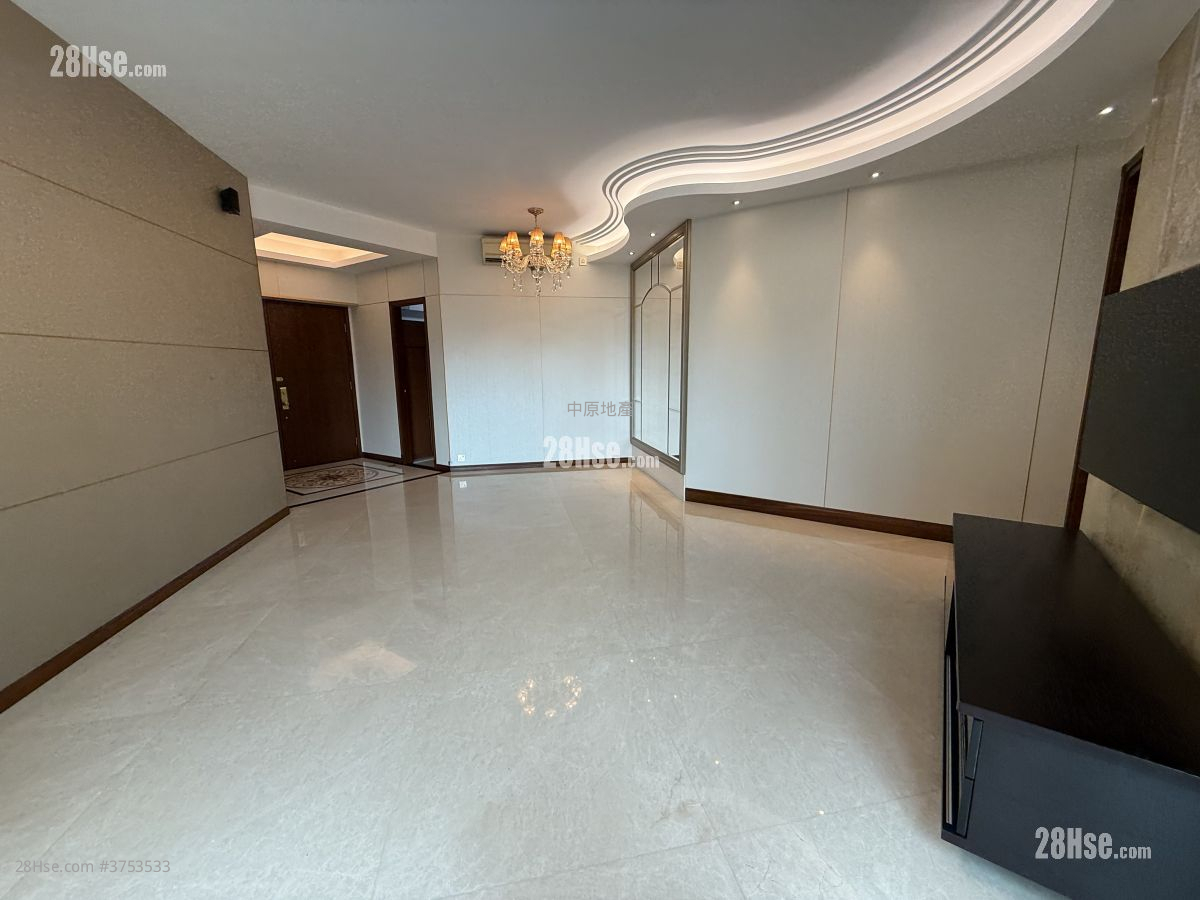 寶翠園 售盤 3 房 1,057 平方呎