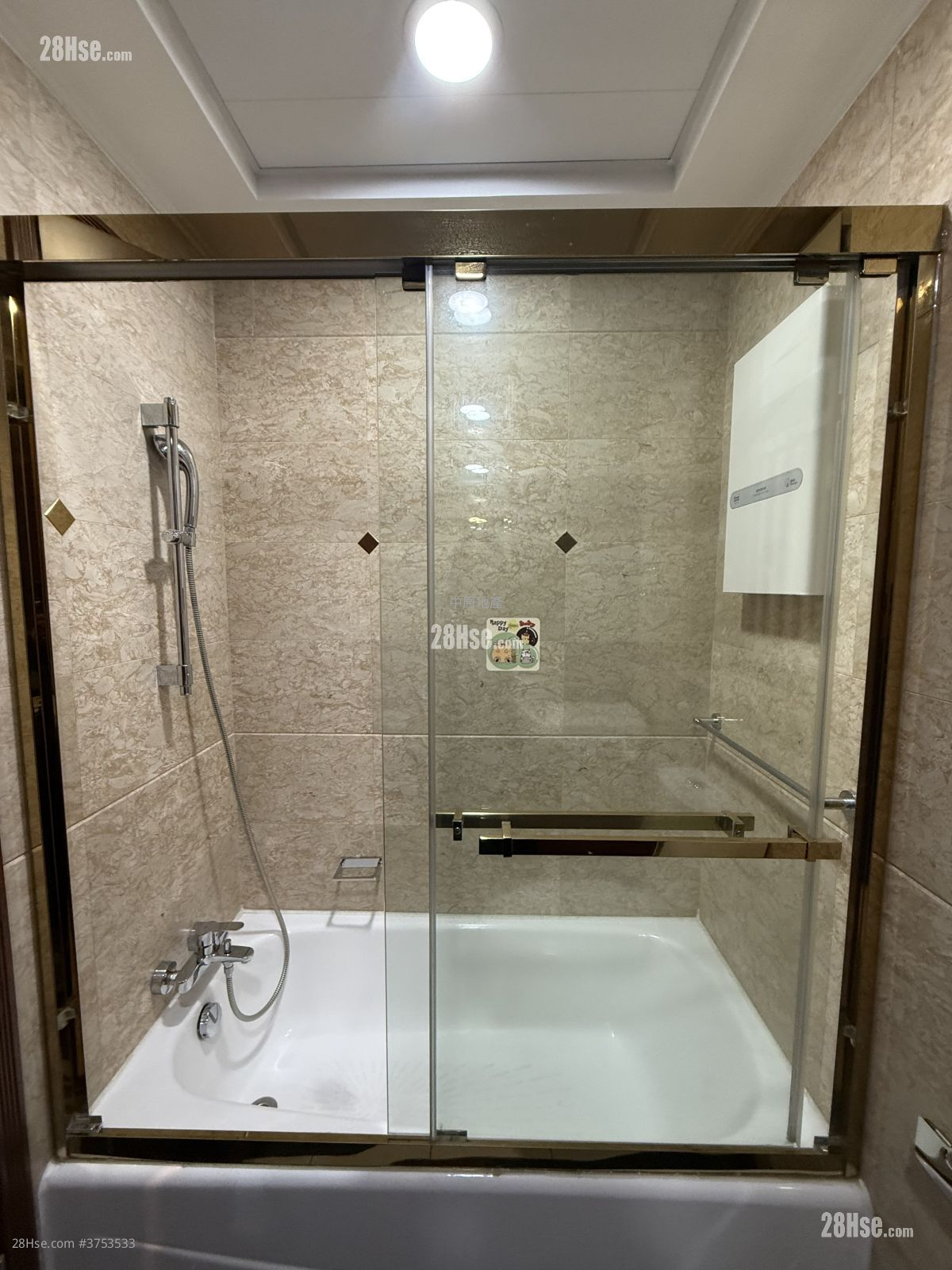 寶翠園 售盤 3 房 1,057 平方呎