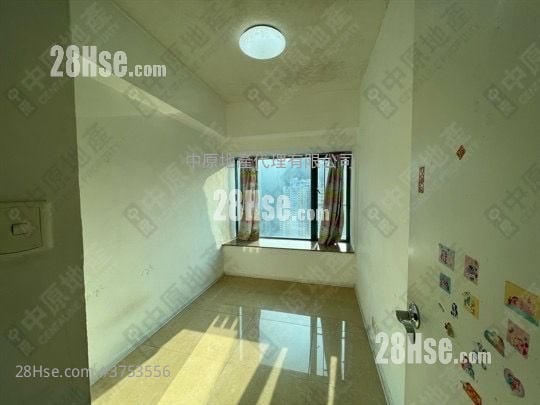 藍澄灣 售盤 3 房 , 2 浴室 690 平方呎