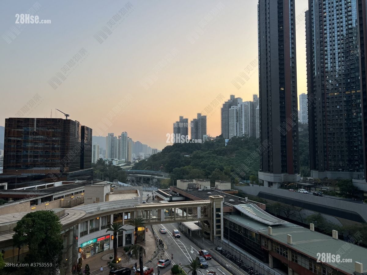 View: The Palazzo Sell 3 Bedrooms , 2 Bathrooms 791 ft²