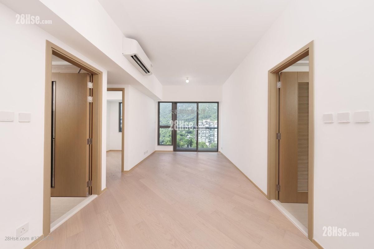 凯和山 售盘 3 房 , 3 浴室 1,025 平方尺