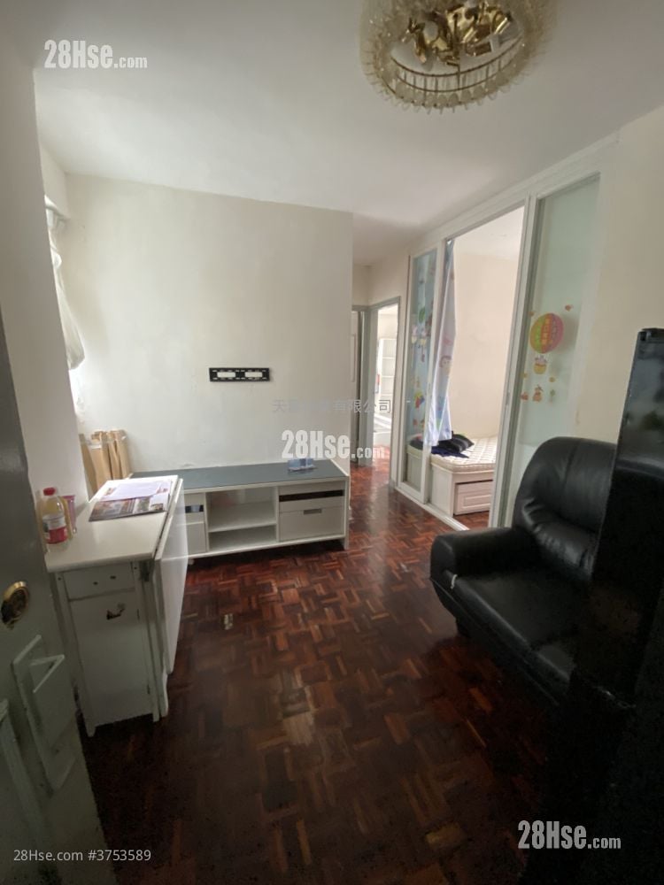 伟恒昌新村 售盘 2 房 , 1 浴室 369 平方尺