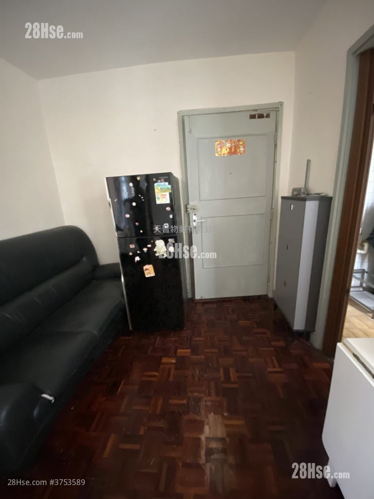 伟恒昌新村 售盘 2 房 , 1 浴室 369 平方尺