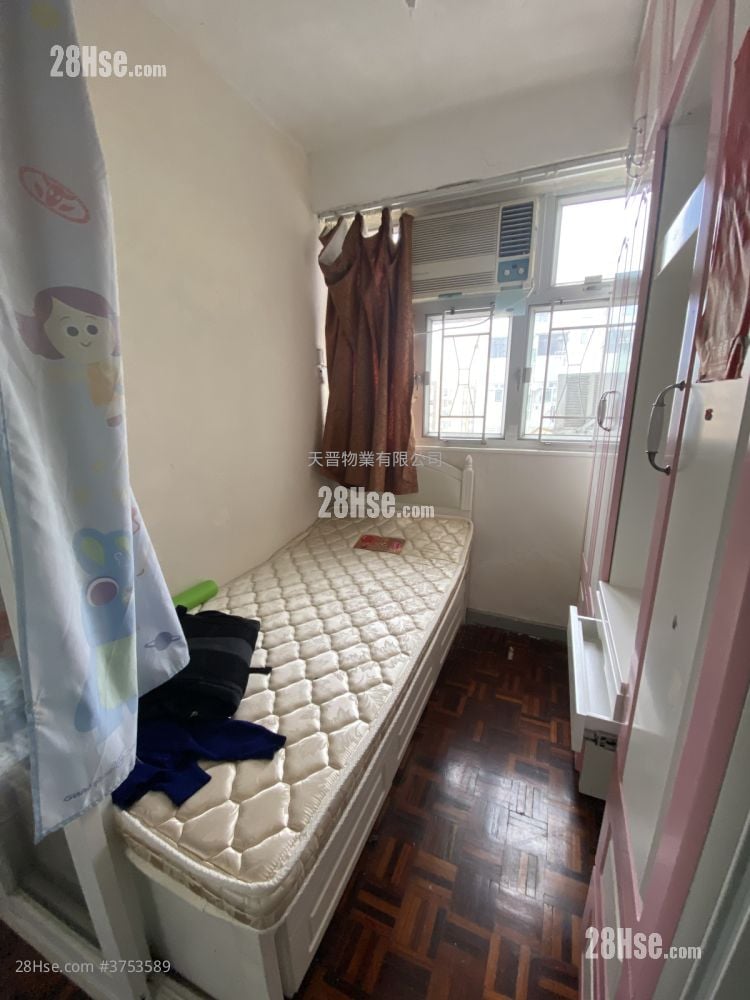 伟恒昌新村 售盘 2 房 , 1 浴室 369 平方尺