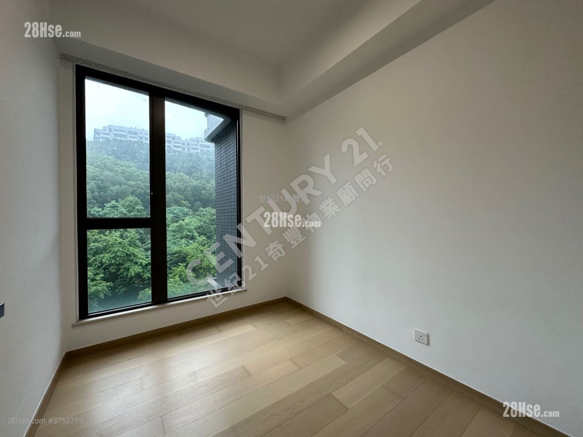 玖珑山 售盘 3 房 , 2 浴室 952 平方尺