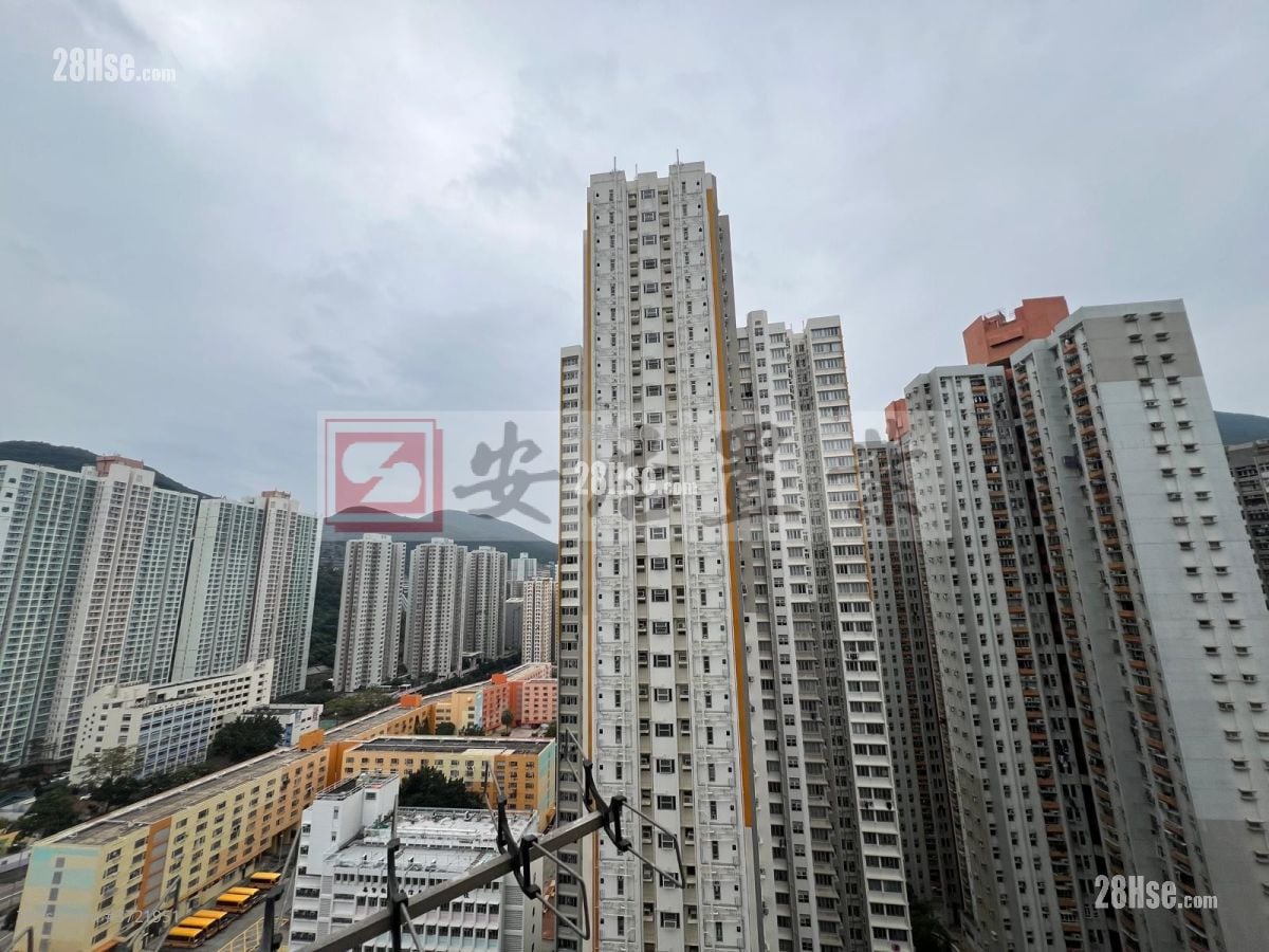 港利中心 售盘 1,058 平方尺