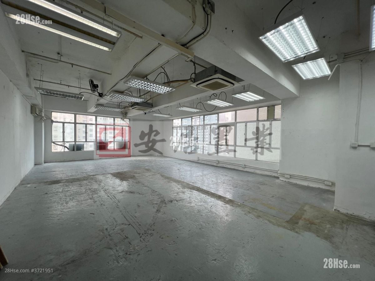 港利中心 售盘 1,058 平方尺