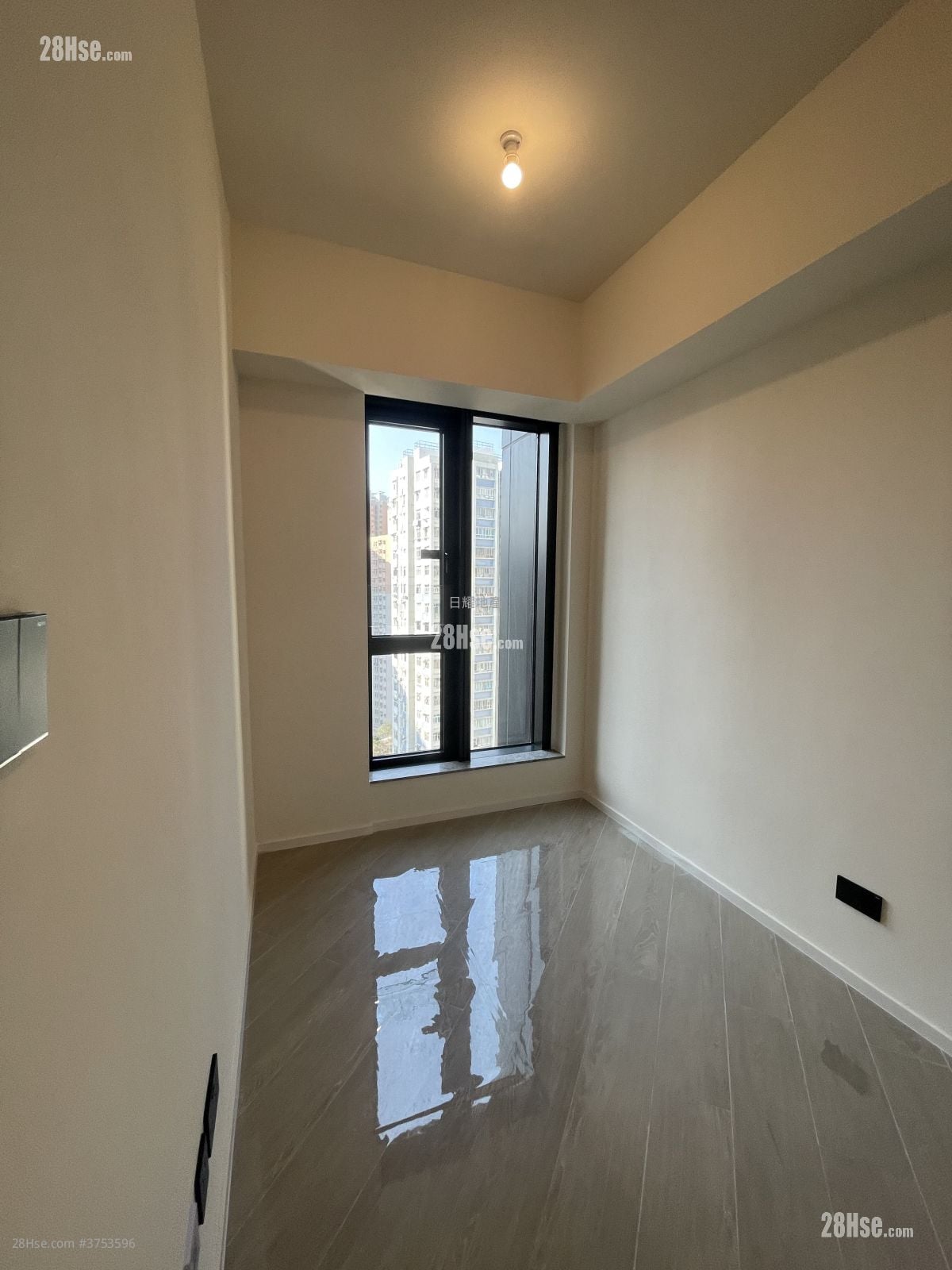 傲華 售盤 1 房 , 1 浴室 340 平方呎